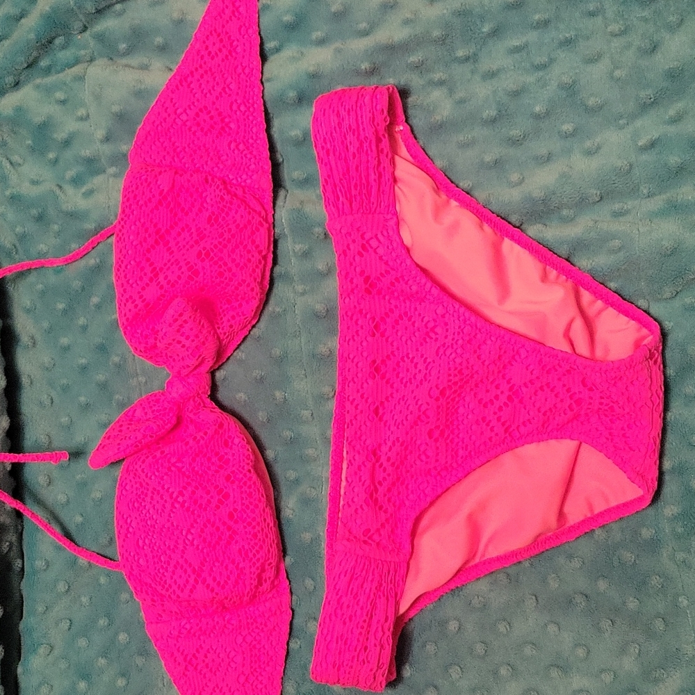 Victoria’s Secret lace lined bikini size Medium